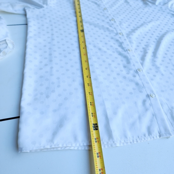 Ann Taylor Polka Dot Long Sleeve Blouse Satin Dots Ivory Off White Ruffle Neck M - Picture 10 of 11